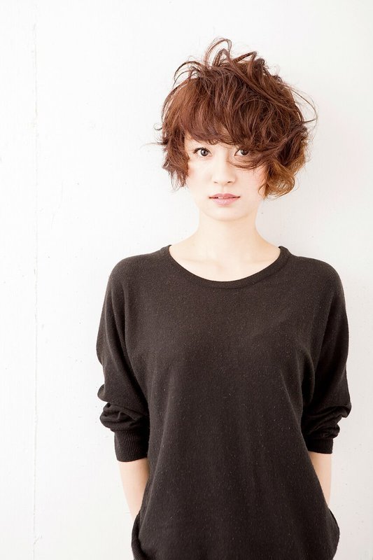 懐かしのヘアー ニベア エンジェルスキン ボディウォッシュ カシス＆ハーブの