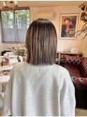 ハイライトカラー小顔美シルエット切りっぱなしミディアム20代