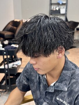 スウェル 稲毛店(Swell) MEN’S HAIR/ブルーブラック/フェザーパーマ/稲毛駅