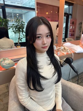 ウィクシーミミ 栄矢場町店(wixy mimi) レイヤーカット