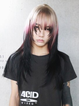 キャロルガーデンズ ボコカ 表参道(Carroll Gardens bococa) 【azu】ルーツ　デザイン　ブリーチ