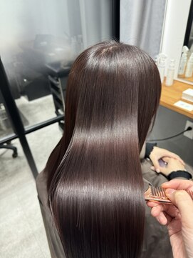 ライア 吉祥寺北口店(laia) 艶髪カシスピンクカラー【髪質改善 laia 吉祥寺 美容室】