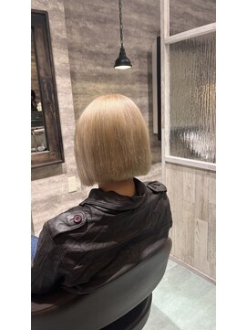 ヘアー ブランコ(hair Blanco) ホワイトベージュ
