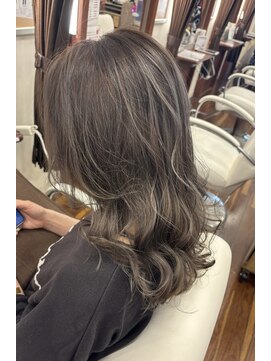 ヘアメイク ポルテ(HAIR MAKE PORTE) アマランスグレージュ