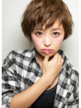 オーガスト ヘア ネイル(AUGUST hair nail) セット苦手な方におすすめ！クールショート　【横浜駅】