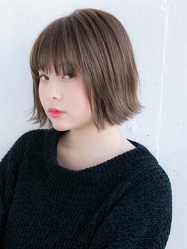 ルティア 池袋(Lutia) アゴラインボブ 外ハネスタイル