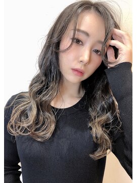 リュドール 名駅(Rue D'or) オフィスでも派手にならない！黒髪からの大人バレイヤージュ☆