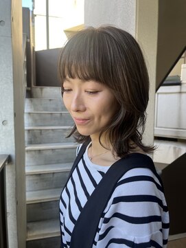 ロエ 平尾山荘(loe) 【脱白髪染めハイライト】×くびれレイヤー