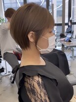 ジルブラン(JIL BLAN) ハイライトバレイヤージュダブルカラーショートカット30代40代