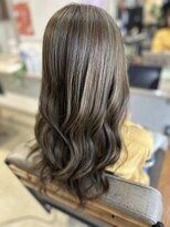 ランプシーヘアー(Lampsi hair)&nbsp;白髪ぼかし可能です〇