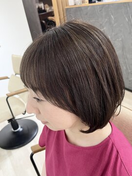 エメヘアデザイン ルイス(Aimer Hair Design Lewis) 白髪ぼかしハイライトカラー/弘前市