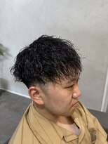 サロンドクオリア(Salon de Qualia)&nbsp;ツイストスパイラル/ツイストパーマ/フェードスタイル/S