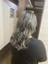 ララ(LALA) ハイトーンシルバーカラー