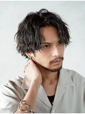 栄縦落ちツイストスパイラルパーマセンターパート30代