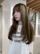 トレンドヘアとケア技術で叶える最高の艶髪!温かい空間で過ごすサロンタイムを