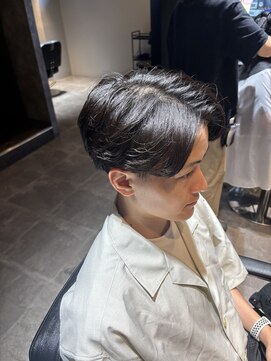 ハイプ 木更津(HYPE) 【ニュアンスパーマ】MEN’S/リバースセンターパート/木更津