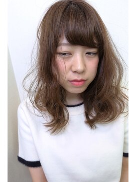 イソラブル 日比野店(ISOLA-blu) やわらかベージュ