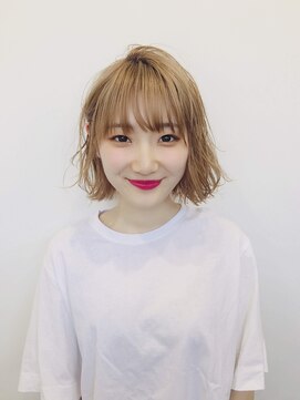 イマ(ima) ミルクティーベージュボブ