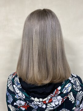 アンク クロス 新宿店(ANKHCROSS) 《ankhcross 渡邊 悠耶》グレーミルクティ☆