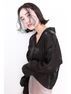 ラフィスヘアーエン 宝塚店(La fith hair enn) 【La fith】センターパート×外はねボブ