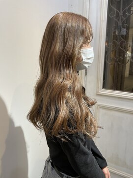 アンベリール(Embellir) milk tea beige