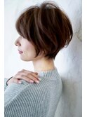 暗め愛され系の【チョコレートブラウン】×小顔ショートボブ