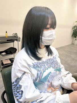 トリニティ 本厚木(trinity) 顔周りレイヤーミディアムブルーブラック本厚木