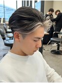 ハイライトツイストパーマアップバング短髪メッシュ