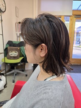 ピース(PIECES) 癖を活かすカット