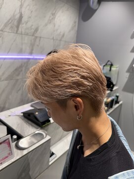 ヴァイス 新宿店(VAICE) ミルクティーベージュ