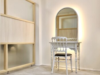 WUVHAIR【ワヴヘアー】