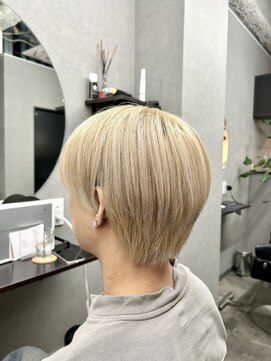 トゥービーコンティニュー(To Be Continued..) ブロンド/マッシュ