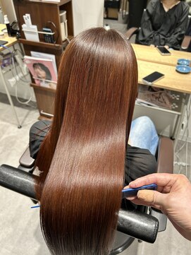 エスト(est) ヘアカラーの悩みは解決！M3Dカラートリートメント【髪質改善】