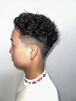 メリケンバーバーショップ フクオカ(MERICAN BARBERSHOP FUK)&nbsp;メンズカットフェードカーリーショート