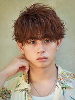 オーシャントーキョー サニー 原宿(OCEAN TOKYO Sunny)&nbsp;フェザーショートラウンドマッシュコンマバング波巻きパーマ韓国