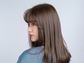 好日和(YOKiHi)の写真/厳選トリートメントで艶のある美髪へ。落ち着いたリラックス空間で施術が受けられる♪自分へのご褒美にも◎