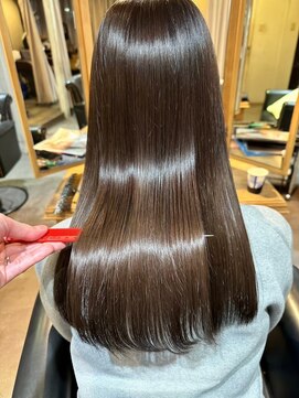 ルチア ヘア ステラ 京都店(Lucia hair stella) 髪質改善/イルミナカラー/縮毛矯正/学割U24/京都/河原町