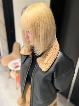 シピ バイ ブレス(shipi. by brace) ホワイトブロンド/ブリーチリタッチ/抜きっぱなしブロンド