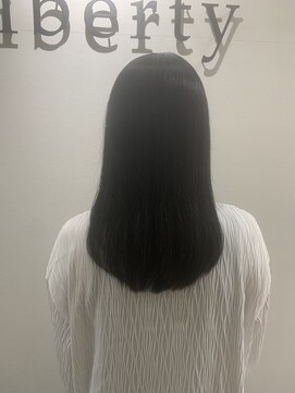 リバティ 吉祥寺(Liberty) 酸性ストレートセミロング