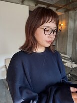 チルト(chillt.)&nbsp;wide bangs above the eyebrows