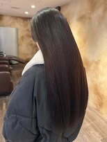 ロット(lot) 【Karen】うるツヤストレート