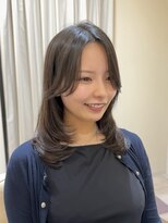 アルティーナ(altina) レイヤーカット/セミロング/シアーブラウン