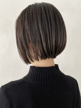 エオン(eon) 大人のぱっつんグラデボブ【eon】
