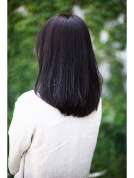 フリッカ(FLICKA) ツヤ髪セミディ☆