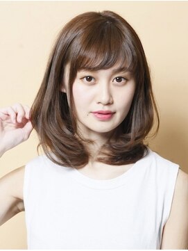 アンダートゥリー(_TREE) 大人のミディアムヘア「キュート×シンプル」【表参道】