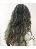 コントラストハイライト×グレージュ