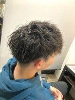 マーシュ(marshu) 【marshu  OSAKA Style】束感ツイストパーマ