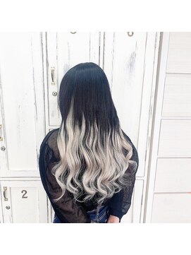 クラン ヘアーアンドスタジオ(CLAN hair & studio) #沖縄美容室#沖縄ハイトーン#沖縄エクステ#プルエクステ