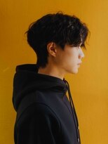 キューブ(HAIR MAKE Cube)&nbsp;【メンズ】センタパート・ツイストパーマ