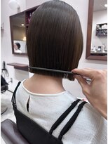 ルックアット(Look at)&nbsp;【Look at】切りっぱなしボブオリーブベージュ